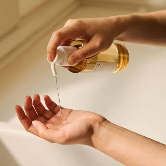 SKIN1004 Madagascar Centella Light Cleansing Oil SKIN1004