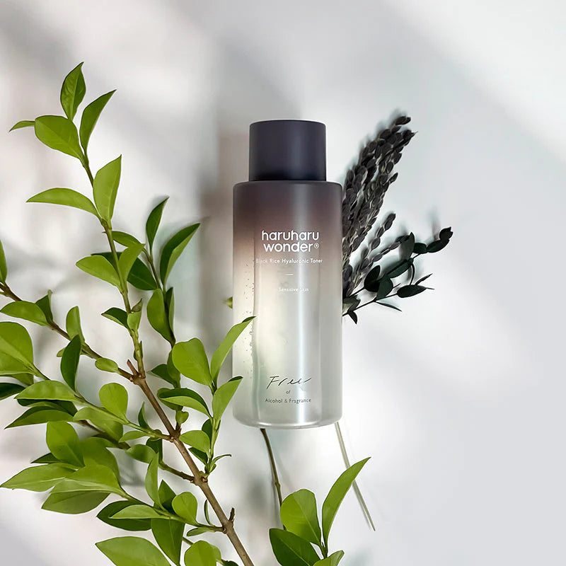 HARUHARU WONDER Black Rice Hyaluronic Toner