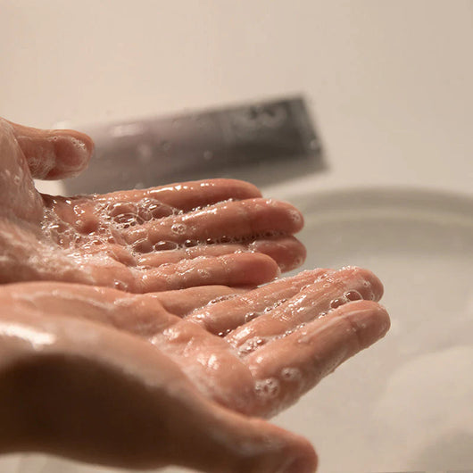 HARUHARU WONDER Black Rice Cleansing Gel